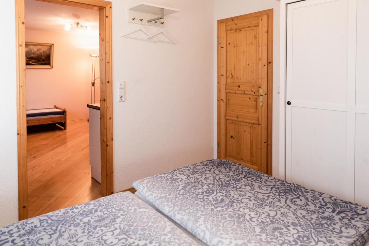 Ferienwohnung "Johann" Meckenbeuren Exterior foto
